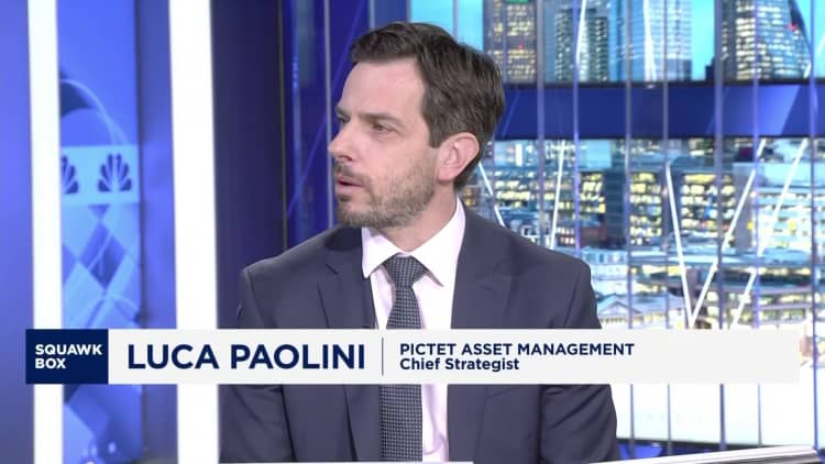 Markets expect the U.S.-China trade war to be a 'long negotiation process,' says Pictet strategist